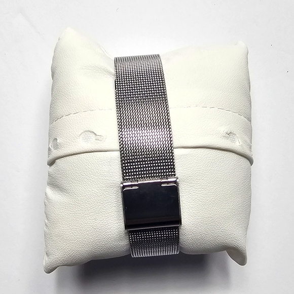 Juicy Couture Watch - Picture 4 of 4